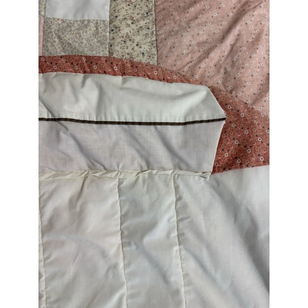 Homemade Vintage Quilt Pink White Beige MCM Floral Block Pattern Twin 48